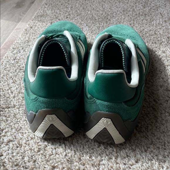 adidas Puig Dark Green/Ivory Gum Skateboard Shoes Sneakers Mens Size 10.5 - Picture 2 of 4